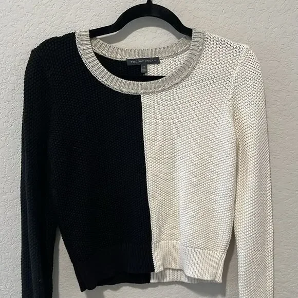 TODD & DUNCAN Black and White Color Block Cropped Long Sleeve Sweater, Size S - Picture 2 of 9